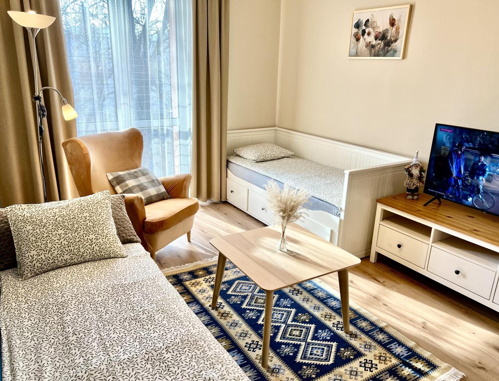 Apartament Akacja Centrum Rzeszow Ngoại thất bức ảnh